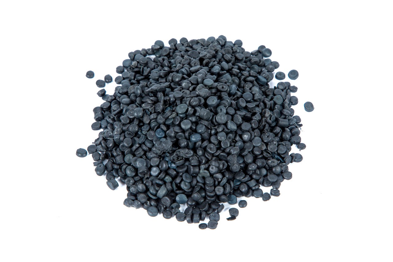 черные пп. полипропилен черный в гранулах. черный полиэтилен в гранулах. контейнер спк-115 черный 500мл. контейнер "пр-мс" 500мл круглый черный (пп) протэк.